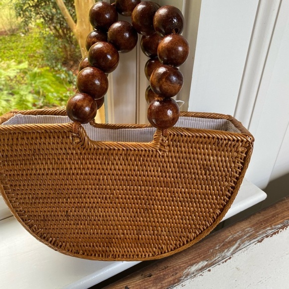 NWT Anthropologie Half Moon Raffia Clutch - Picture 2 of 6